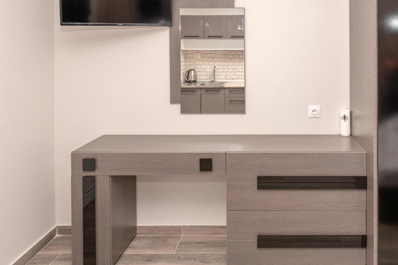 Medusa Rooms Kallithea  ภายนอก รูปภาพ