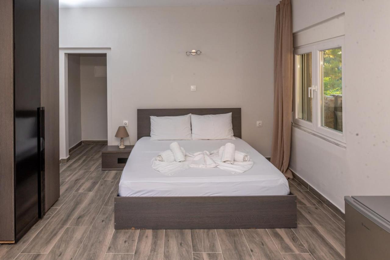 Medusa Rooms Kallithea  ภายนอก รูปภาพ