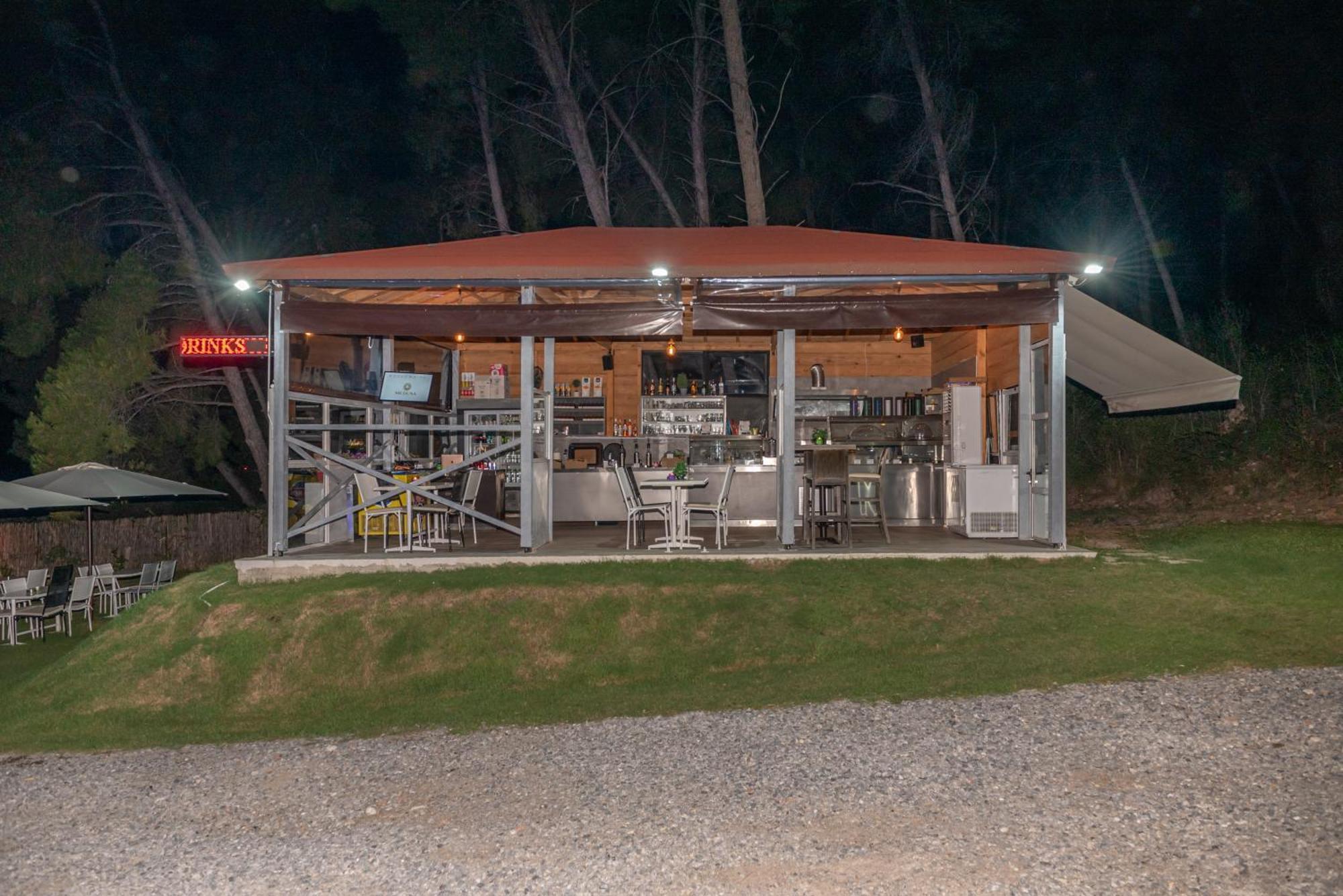 Medusa Rooms Kallithea  ภายนอก รูปภาพ