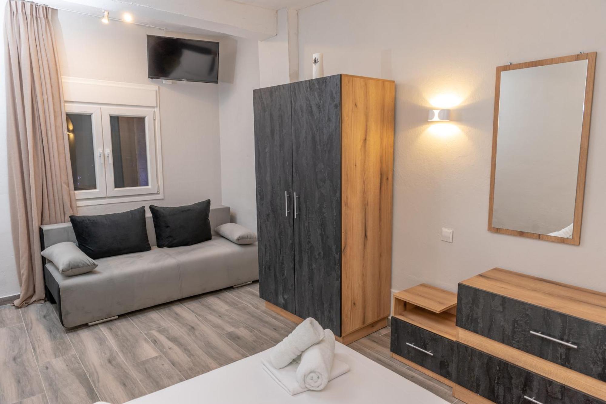 Medusa Rooms Kallithea  ภายนอก รูปภาพ
