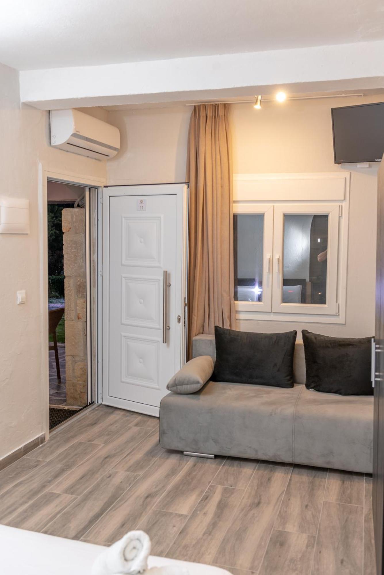 Medusa Rooms Kallithea  ภายนอก รูปภาพ