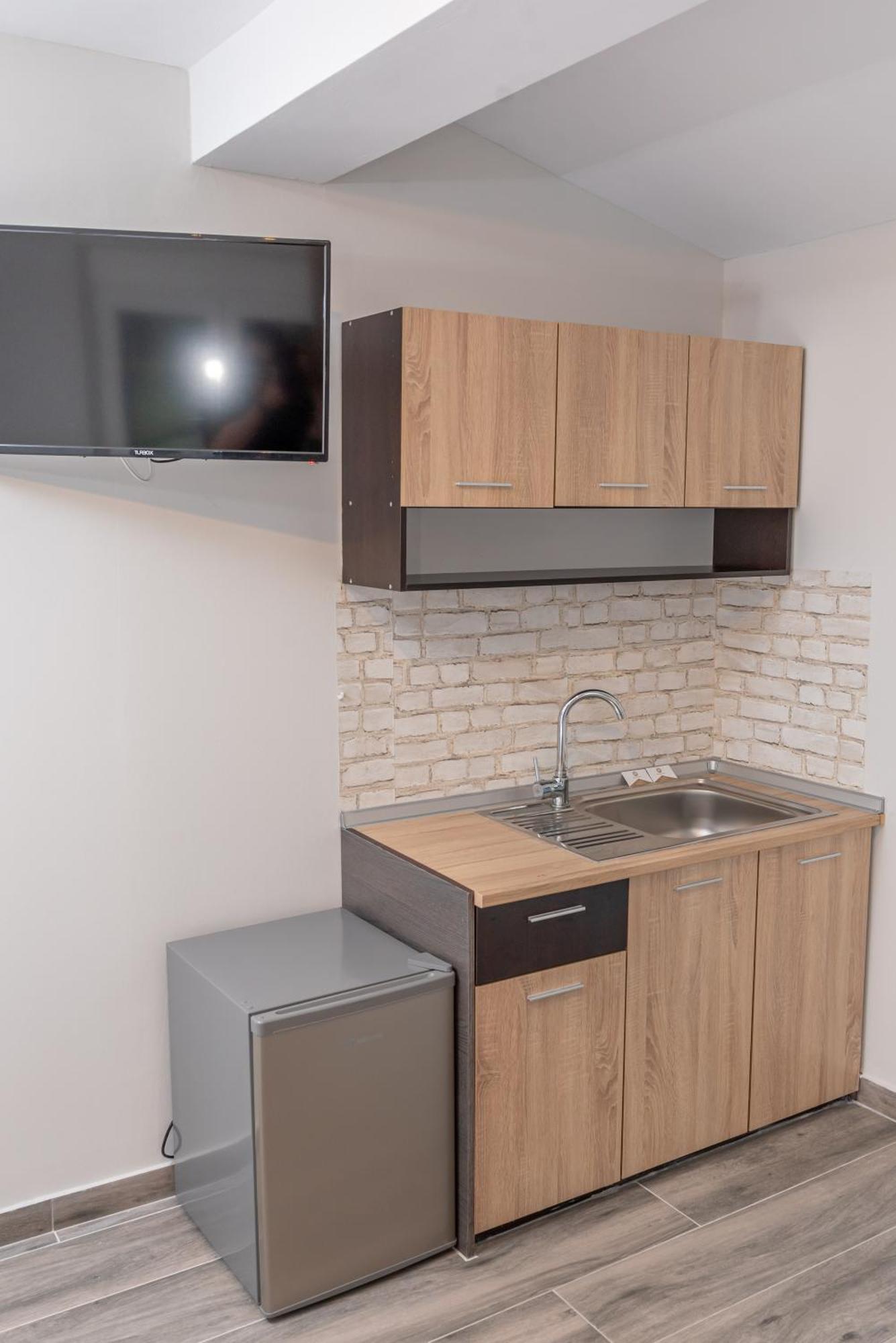 Medusa Rooms Kallithea  ภายนอก รูปภาพ