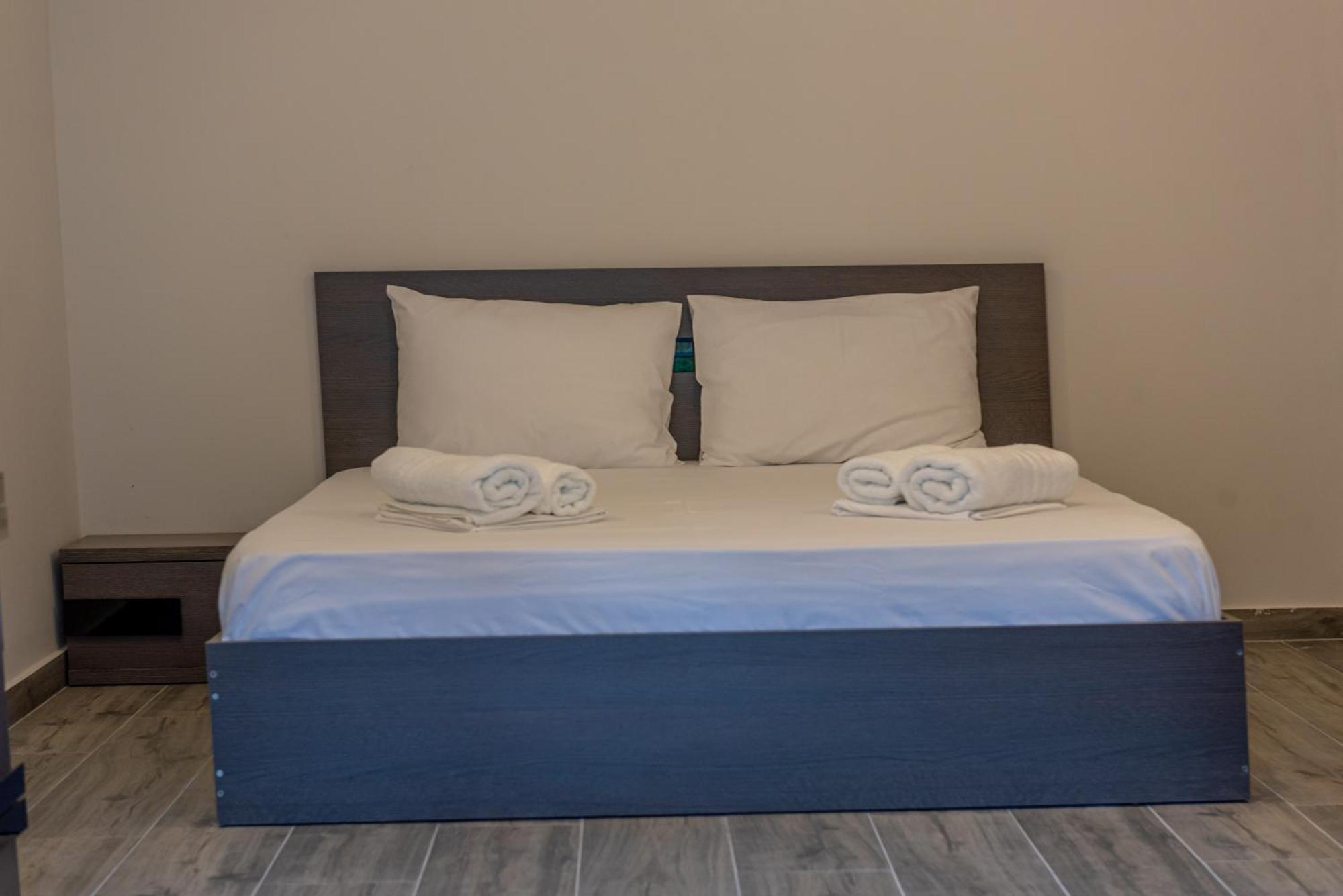 Medusa Rooms Kallithea  ภายนอก รูปภาพ